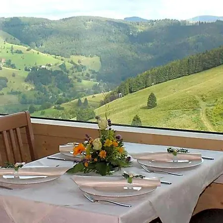 Gut Lilienfein - Gesundheitsoase Mit Naturheilzentrum Отель Kasacker